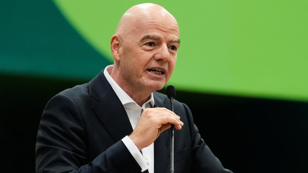FIFA, Kevin Lamour, Gianni Infantino, Operasyonlar, Yönetişim, Ticari